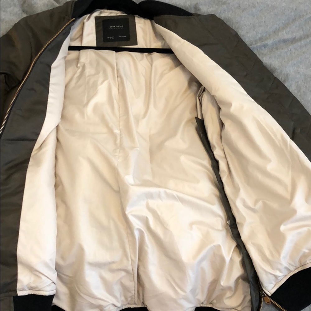 Zara oversized bomber jacket - with tags - Picture 2 of 3